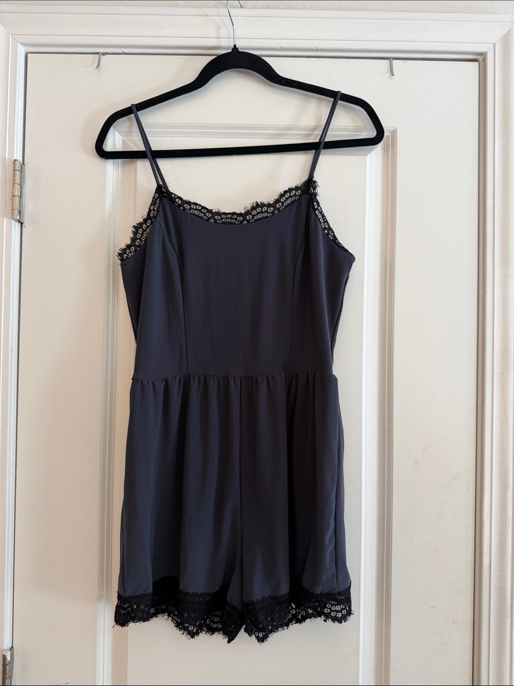 Black Lace-Trim Sleeveless sleep Romper